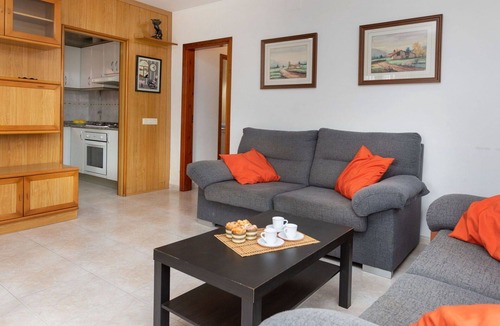 Calafat Villa | Stunning private villa for 6 guests with private pool, WIFI, A/C, TV, patio and pets allowed