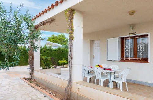 Calafat Villa | Stunning private villa for 6 guests with private pool, WIFI, A/C, TV, patio and pets allowed