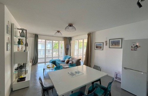 La Teste-de-Buch Apartment | Stunning Top-Floor Apartment with Pool, Large Deck, Near Dune du Pyla