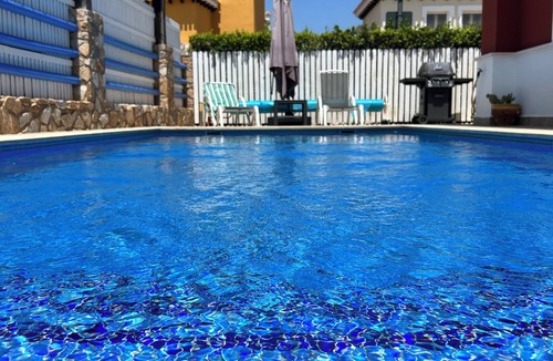 Torre-Pacheco Villa | Stunning Villa - Open Plan & Heated 8m Pool