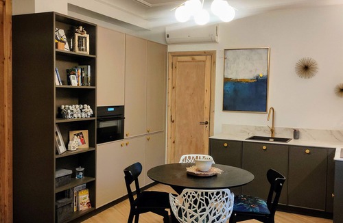 Zaragoza Centro Apartment | Stylish and centrally located studio in Gran Via with views and parking
