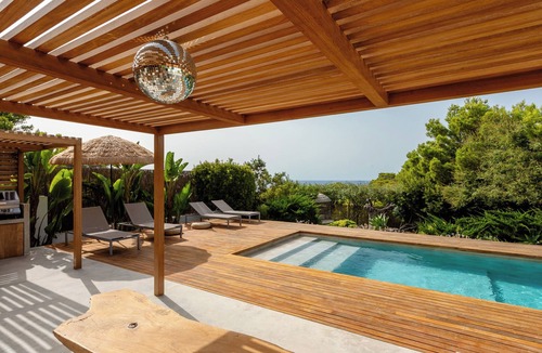 Sant Josep de sa Talaia Ski Chalet | Stylish modern villa with spectacular sea and sunset views