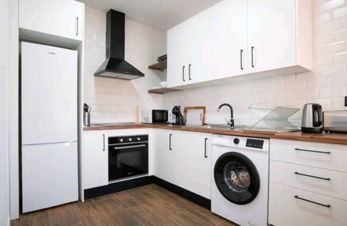 L'Albufereta Apartment | STYLISH & SPACIOUS STUDIO- 4 MINUTES WALK TO BEACH