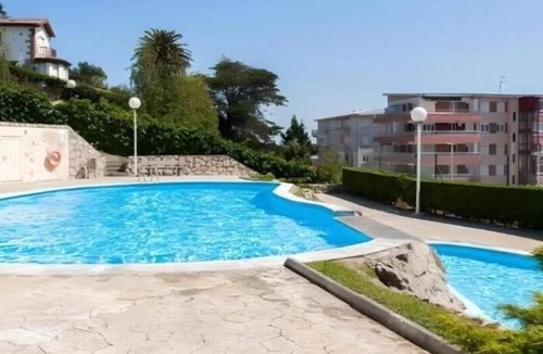 Suances Apartment | Suances con garaje privado, piscina , pie de playa