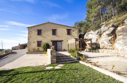 El Montmell Villa | Sublime seclusion in Catalonia wine Region!