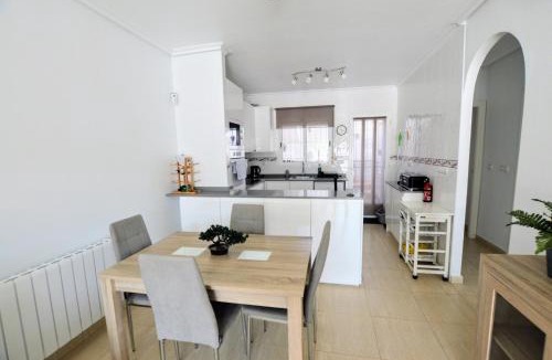Sucina House | Sucina 2 Bed Bungalow walking distance of tow