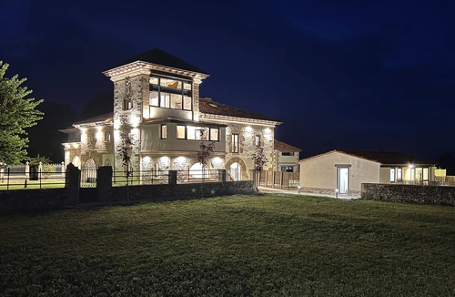 Hermandad de Campoo de Suso Apartment | Suitable. VICTORIA (LAS CASONAS DE DON PEDRO GROUP)