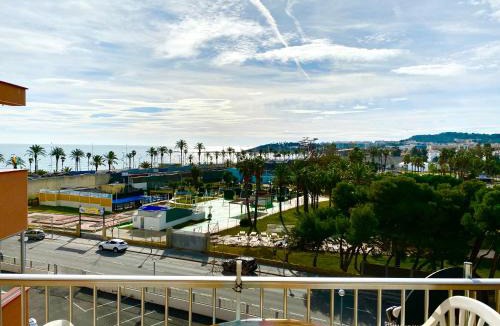 La Pineda Apartment | SUN AND BEACH LOVERS 17159 La Pineda
