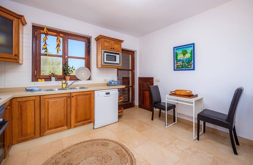 Santanyi Villa | Sun oasis with large pool & bookable breakfast