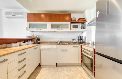 El Mas Isaac Apartment | SUN VILLAGE P4