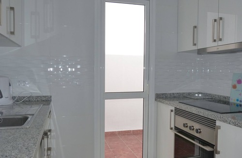 San Miguel de Abona Villa | Sunningdale Villa Tenerife.Heated Pool Entertainment Activities Holiday Complex