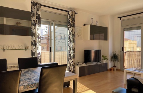 Terrassa Condo | Sunny Family Comfort. Parking and Wi-Fi