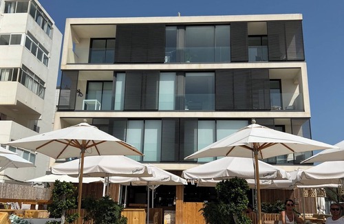 Figueretas Apartment | Sunrise and Seafront apartment in Ibiza