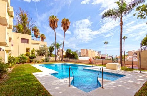 Carihuela Apartment | Sunstay Beach Flat I Torremolinos