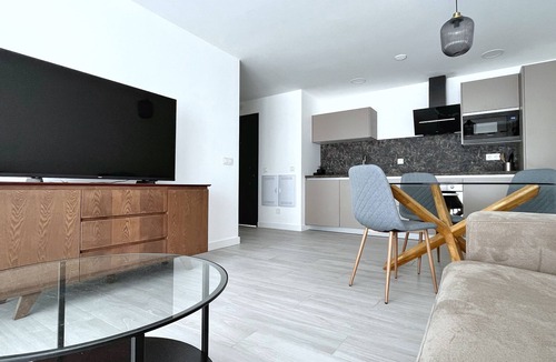 Villaverde Apartment | Superior Apartment Sleeps 2 with Pool