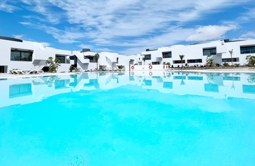 Villaverde Apartment | Superior Apartment Sleeps 2 with Pool
