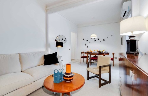 La Nova Esquerra de l'Eixample Apartment | Sweett | Rocafort 304