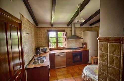 Malpartida de Plasencia House | Tía Tomasa Rural Cottage for 10 people