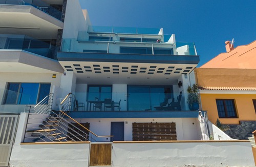 Telde Apartment | Taliarte Lighthouse Chinijo (TERRACE TO SHARE)