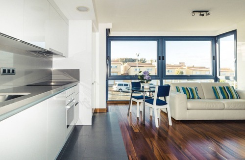 Telde Apartment | Taliarte Lighthouse Salitre (TERRACE TO SHARE)