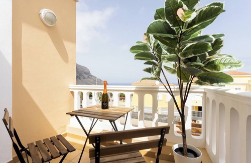Buenavista del Norte Ski Chalet | Tenohomes Ocean Light