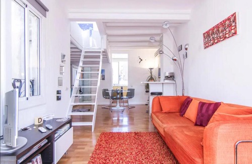 el Camp d'en Grassot i Gracia Nova Apartment | Terrace Duplex at Sagrada Familia by PriorityVillas