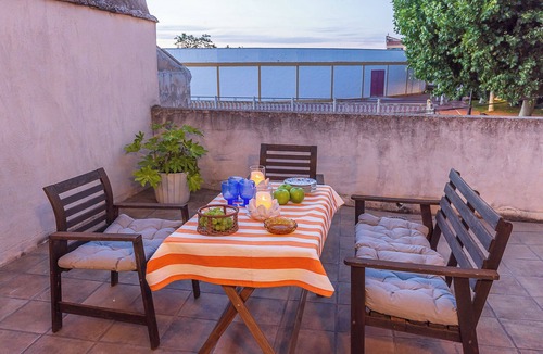 Cintruenigo House | The best price for groups in the Bardenas Desert