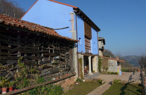 Sorribas Cottage | " The block" for 2 persons