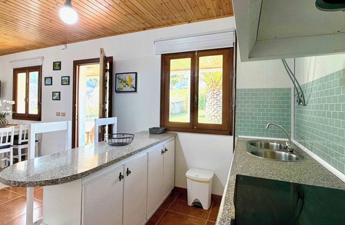 Suegos Cabin | The Cliffs - Casa Alecrin