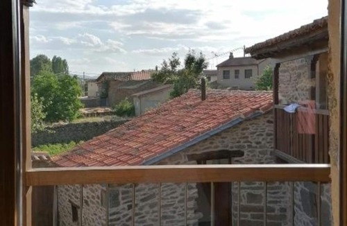 Ferreras de Arriba House | The Fontica
