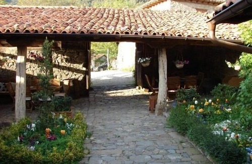 Tudes Cottage | The House of the Chimneys for 4 people