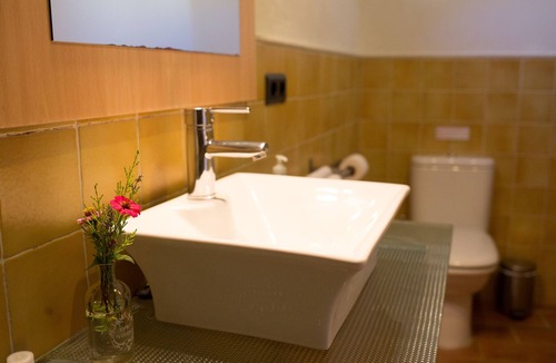 Sant Marti de Llemena Girona Apartment | The Nus de Pedra a Farmhouse in Plena Nauraleza in the heart of Girona