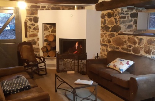 La Pernia House | The Palentina Mountain Tithing House