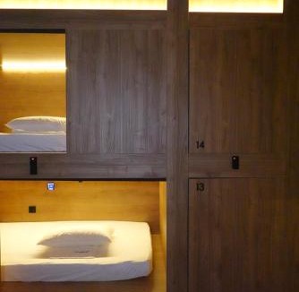 Jesus Hotel | The POD Suite Hostel Joaquin Sorolla