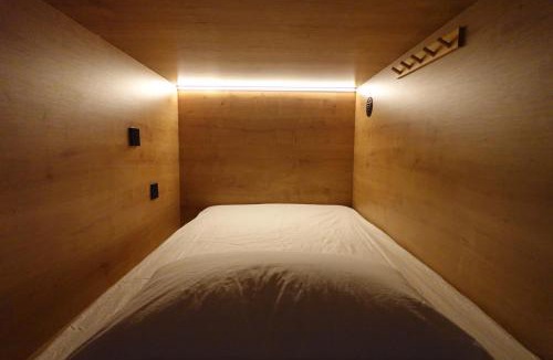 Jesus Hotel | The POD Suite Hostel Joaquin Sorolla