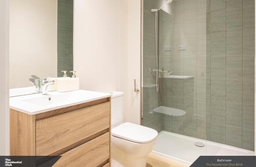 Campanillas Apartment | The Residential Club Blink- alojamiento para profesionales