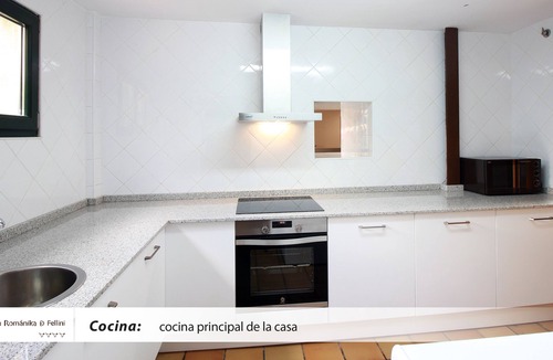 San Martin de Elines Cottage | THE ROMANIKA OF FELLINI