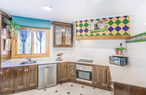 Pineda de Mar House | This luxurious vacation home makes the hearts beat faster.