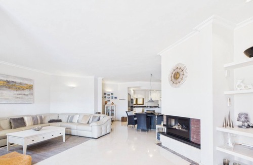 El Beal Apartment | Three-Bedroom El Coto Penthouse with Private Pool