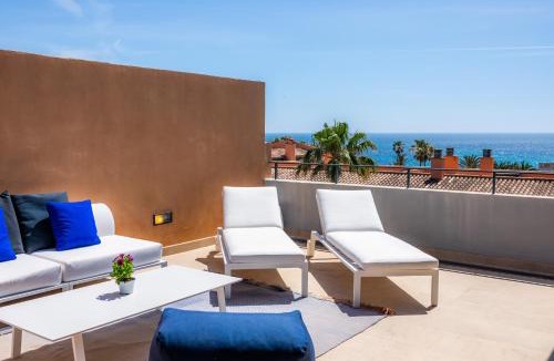 Cala Bona Apartment | Tolles, neu möbliertes Penhouse mit großem Pool