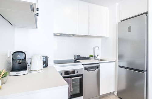 Cala Apartment | Torre Sakura 9-B Apartment Poniente Beach