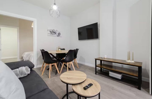 Torrejon de Ardoz Apartment | Torrejón Suites Bajo 8