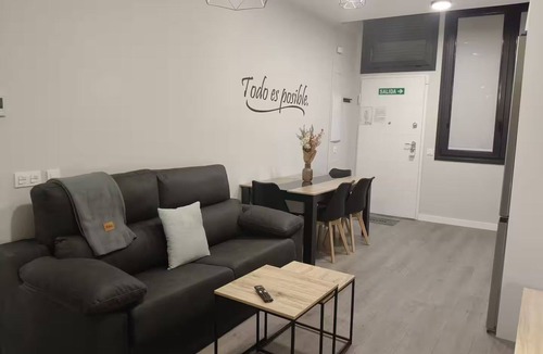 Torrejon de Ardoz Apartment | Torrejón Suites Lower 9