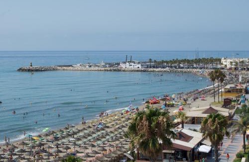 Carihuela Apartment | TORREMOLINOS BEACHFRONT 202 by AlohaMalaga