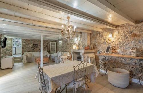 Moya Ski Chalet | Toscana Di Corvo
