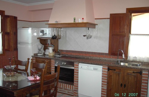 Ribadedeva Apartment | Tourist accommodation, 6 + 2 persons, 3,5 Km. from beach, near Picos Europa