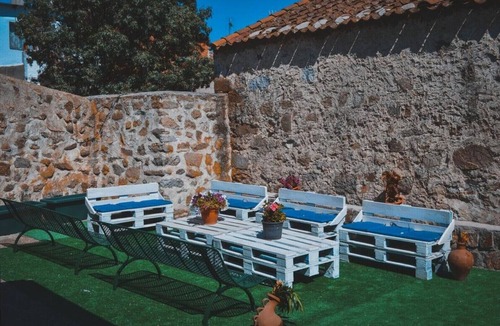 Navas de San Antonio House | tourist house LA FRAGUA wiffi free, 5 bedrooms 3 bathrooms pets allowed