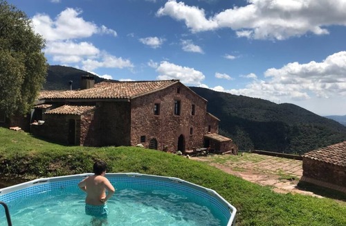 Figaro-Montmany Cottage | Traditional farmhouse 14th century in the natural park of Montseny