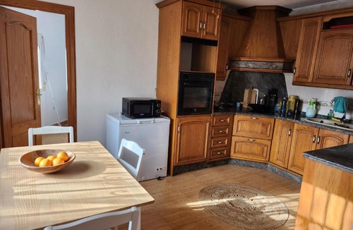 Los Cerricos House | Traditional Spanish townhouse retreat