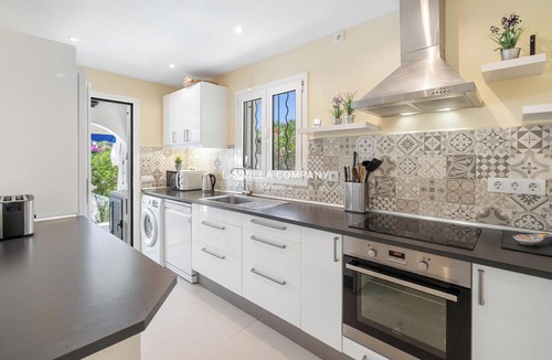 Son Parc Villa | Tranquil Oasis Son Parc: Villa Rosamond